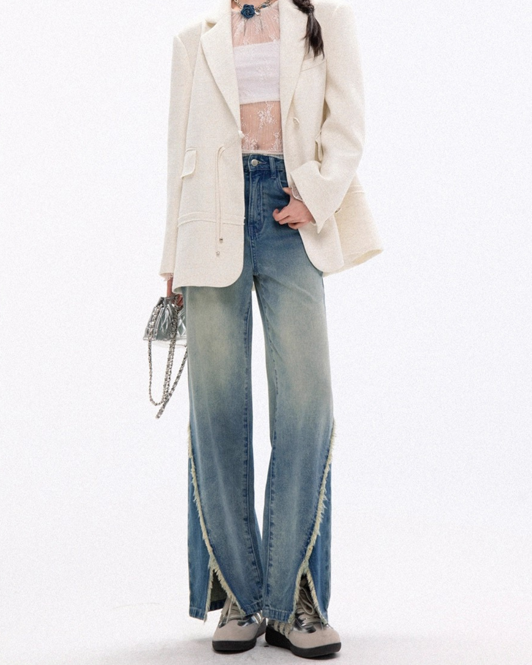 Frayed Hem Slant Cut Jeans